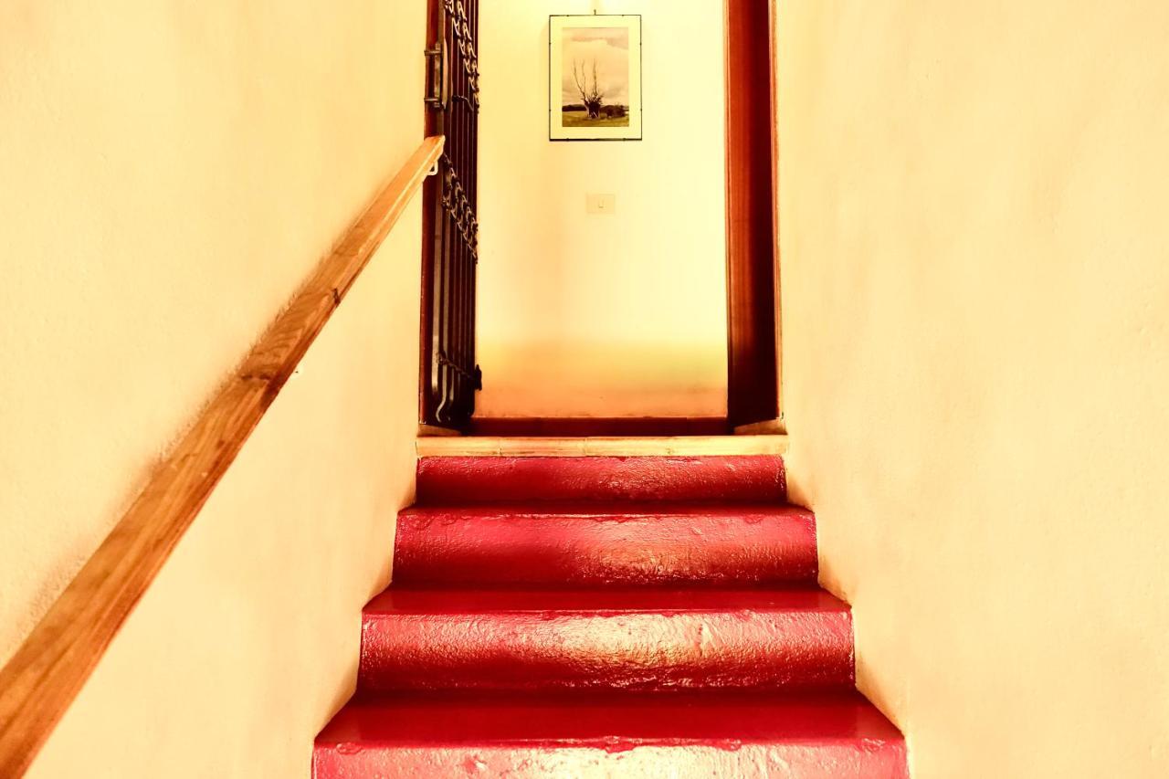 Agriturismo Montioni Совичиле Екстериор снимка