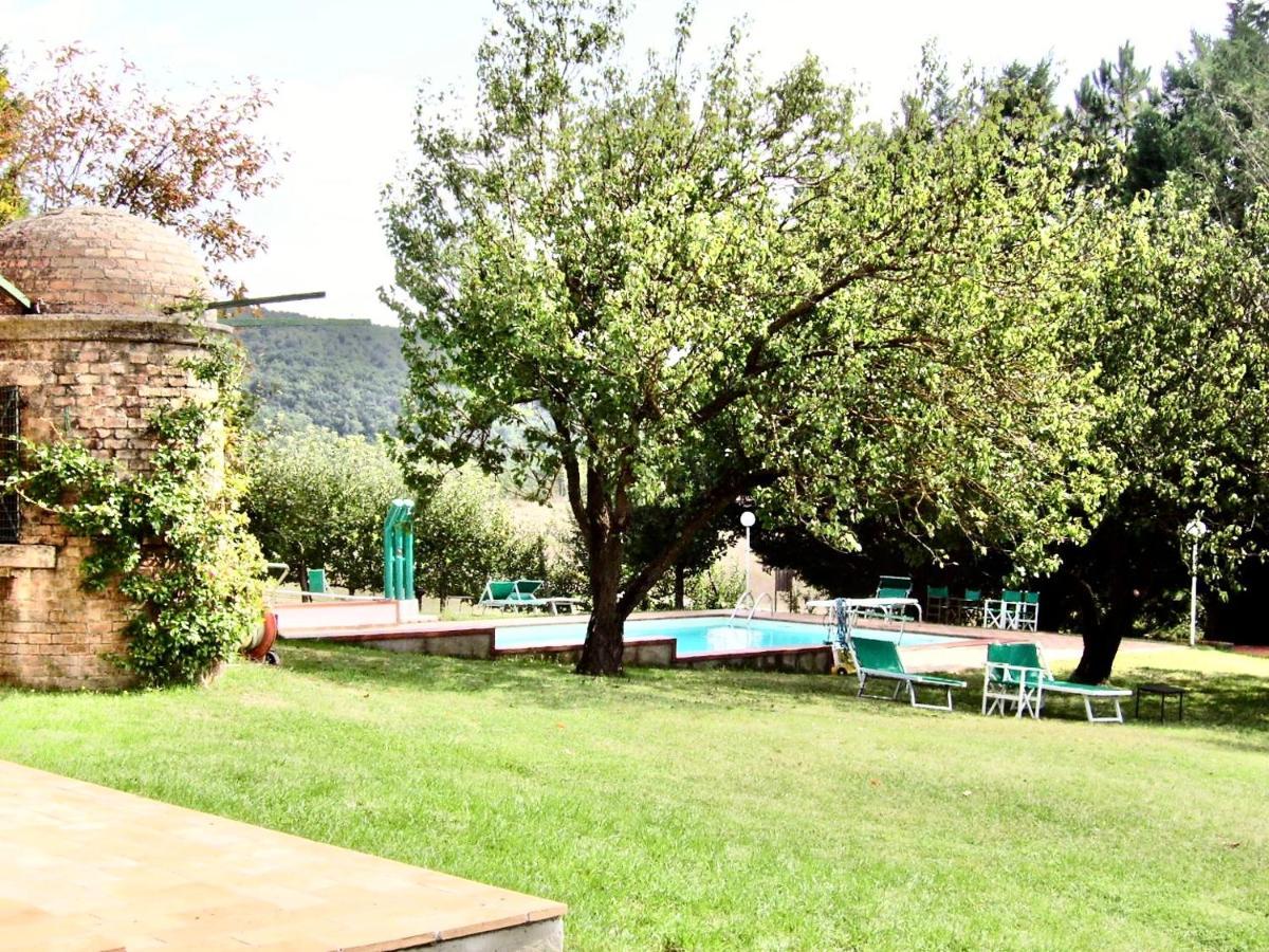 Agriturismo Montioni Совичиле Екстериор снимка