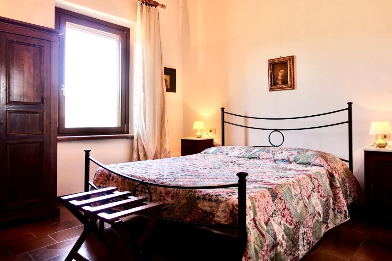 Agriturismo Montioni Apartment Совичиле Екстериор снимка