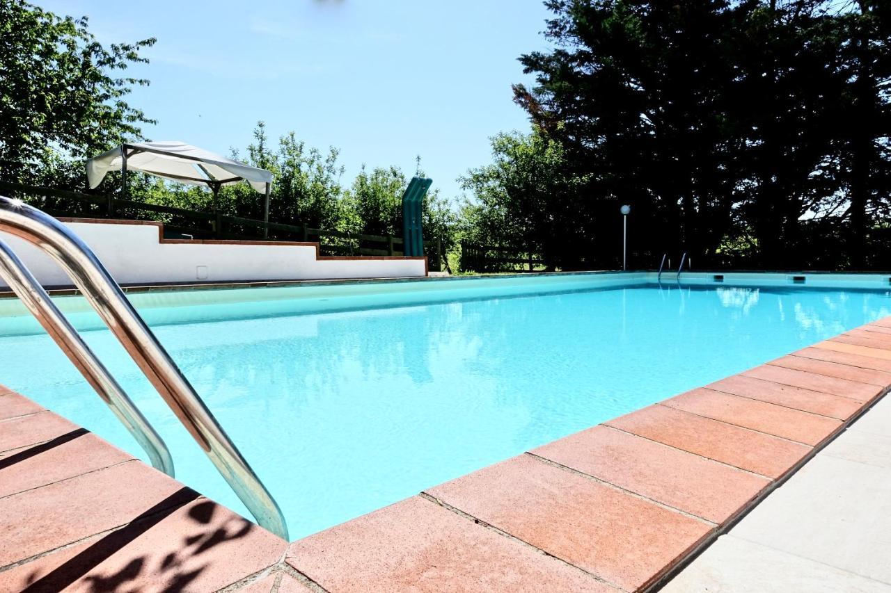 Agriturismo Montioni Совичиле Екстериор снимка