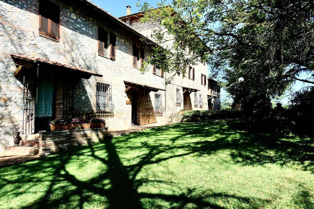 Agriturismo Montioni Совичиле Екстериор снимка